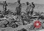 Standbild der britischen Armee 8 Nordafrika, 1943, aus Sekunde 19 historischem Filmmaterial Videoclip 65675078197