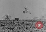 Standbild der britischen Armee 8 Nordafrika, 1943, aus Sekunde 61 historischem Filmmaterial Videoclip 65675078197