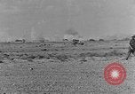 Standbild der britischen Armee 8 Nordafrika, 1943, aus Sekunde 18 historischem Filmmaterial Videoclip 65675078198