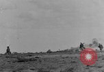 Standbild der britischen Armee 8 Nordafrika, 1943, aus Sekunde 27 historischem Filmmaterial Videoclip 65675078198