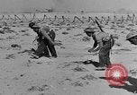 Standbild der britischen Armee 8 Nordafrika, 1943, aus Sekunde 45 historischem Filmmaterial Videoclip 65675078198