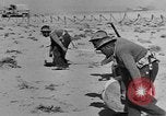 Standbild der britischen Armee 8 Nordafrika, 1943, aus Sekunde 47 historischem Filmmaterial Videoclip 65675078198