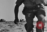 Standbild der britischen Armee 8 Nordafrika, 1943, aus Sekunde 58 historischem Filmmaterial Videoclip 65675078198