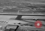 Standbild Seoul Air Base Korea, 1953, aus Sekunde 27 historischem Filmmaterial Videoclip 65675078206