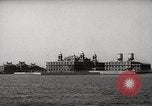 Image Ellis Island Ellis Island New York USA, 1948, de la seconde 21 séquences d'archives historiques vidéo 65675078223