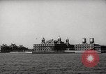 Image Ellis Island Ellis Island New York USA, 1948, de la seconde 27 séquences d'archives historiques vidéo 65675078223