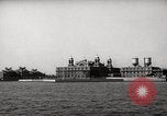 Image Ellis Island Ellis Island New York USA, 1948, de la seconde 29 séquences d'archives historiques vidéo 65675078223