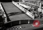 Image Ellis Island Ferry Ellis Island New York USA, 1948, de la seconde 6 séquences d'archives historiques vidéo 65675078224