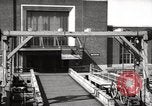 Image Ellis Island Ferry Ellis Island New York USA, 1948, de la seconde 19 séquences d'archives historiques vidéo 65675078224