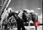 Standbild Native American Indian verlässt Reservierung für Internat United States USA, 1941, aus Sekunde 5 historischem Filmmaterial Videoclip 65675078232