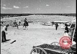 Standbild Native American Indian verlässt Reservierung für Internat United States USA, 1941, aus Sekunde 13 historischem Filmmaterial Videoclip 65675078232