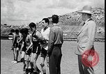 Standbild Native American Indian Jugend Schule körperliche Untersuchung United States USA, 1941, aus Sekunde 27 historischem Filmmaterial Videoclip 65675078233