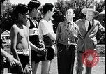 Standbild Native American Indian Jugend Schule körperliche Untersuchung United States USA, 1941, aus Sekunde 32 historischem Filmmaterial Videoclip 65675078233