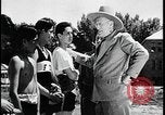 Standbild Native American Indian Jugend Schule körperliche Untersuchung United States USA, 1941, aus Sekunde 37 historischem Filmmaterial Videoclip 65675078233