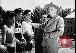 Standbild Native American Indian Jugend Schule körperliche Untersuchung United States USA, 1941, aus Sekunde 43 historischem Filmmaterial Videoclip 65675078233