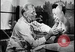 Standbild Native American Indian Jugend Schule körperliche Untersuchung United States USA, 1941, aus Sekunde 52 historischem Filmmaterial Videoclip 65675078233