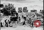Standbild Indianer dip Schafe in chemischen Bad United States USA, 1941, aus Sekunde 17 historischem Filmmaterial Videoclip 65675078237