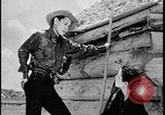 Immagine di Nativi indiani americani controllati per la tubercolosi United States USA, 1941, secondo 10 filmato di repertorio 65675078238