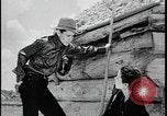 Immagine di Nativi indiani americani controllati per la tubercolosi United States USA, 1941, secondo 13 filmato di repertorio 65675078238