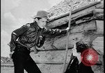 Immagine di Nativi indiani americani controllati per la tubercolosi United States USA, 1941, secondo 14 filmato di repertorio 65675078238