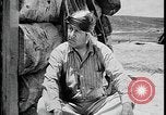 Immagine di Nativi indiani americani controllati per la tubercolosi United States USA, 1941, secondo 22 filmato di repertorio 65675078238