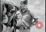 Immagine di Nativi indiani americani controllati per la tubercolosi United States USA, 1941, secondo 41 filmato di repertorio 65675078238