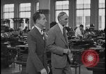 Standbild Henry Ford Edsel Ford und Dearborn Michigan USA, 1932, aus Sekunde 15 historischem Filmmaterial Videoclip 65675078266