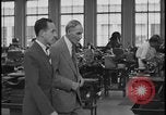 Standbild Henry Ford Edsel Ford und Dearborn Michigan USA, 1932, aus Sekunde 20 historischem Filmmaterial Videoclip 65675078266