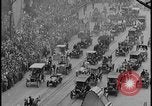 Standbild Detroit Auto Industrie Goldenes Jubiläum Detroit Michgan USA, 1940, aus Sekunde 17 historischem Filmmaterial Videoclip 65675078268