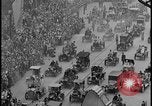Standbild Detroit Auto Industrie Goldenes Jubiläum Detroit Michgan USA, 1940, aus Sekunde 28 historischem Filmmaterial Videoclip 65675078268