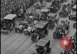 Standbild Detroit Auto Industrie Goldenes Jubiläum Detroit Michgan USA, 1940, aus Sekunde 45 historischem Filmmaterial Videoclip 65675078268