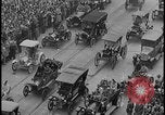 Standbild Detroit Auto Industrie Goldenes Jubiläum Detroit Michgan USA, 1940, aus Sekunde 61 historischem Filmmaterial Videoclip 65675078268