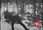 Image La direction de Ford et les amis de Harry Bennett s'ébattre dans la neige Tawas Michigan USA, 1934, de la seconde 34 séquences d'archives historiques vidéo 65675078270