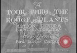 Immagine di Visitatori bordo di autobus per iniziare il tour di Ford Motor Company Rouge Piante Dearborn Michigan USA, 1928, secondo 19 filmato di repertorio 65675078274