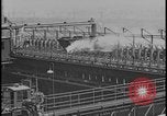 Image Production de coke et de l'engrais à l'usine Ford de Rouge Dearborn Michigan USA, 1928, de la seconde 11 séquences d'archives historiques vidéo 65675078278