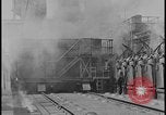Image Production de coke et de l'engrais à l'usine Ford de Rouge Dearborn Michigan USA, 1928, de la seconde 19 séquences d'archives historiques vidéo 65675078278