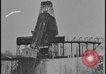 Image Ford Motor Company mine de minerai de fer dans la neige de l'hiver Dearborn Michigan USA, 1928, de la seconde 6 séquences d'archives historiques vidéo 65675078280