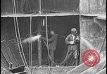 Standbild Ford Recycling von Stahl und Eisen Schiffe Dearborn Michigan USA, 1928, aus Sekunde 15 historischem Filmmaterial Videoclip 65675078284