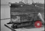Standbild Ford Recycling von Stahl und Eisen Schiffe Dearborn Michigan USA, 1928, aus Sekunde 31 historischem Filmmaterial Videoclip 65675078284