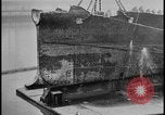 Standbild Ford Recycling von Stahl und Eisen Schiffe Dearborn Michigan USA, 1928, aus Sekunde 33 historischem Filmmaterial Videoclip 65675078284