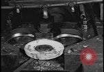 Image Manufacturing automobile parts Dearborn Michigan USA, 1928, de la seconde 32 séquences d'archives historiques vidéo 65675078289