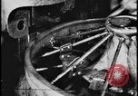 Image spoke wheel assembly Dearborn Michigan USA, 1928, de la seconde 11 séquences d'archives historiques vidéo 65675078291
