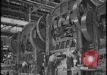Image Ford factory car panel press machines Dearborn Michigan USA, 1928, de la seconde 15 séquences d'archives historiques vidéo 65675078292