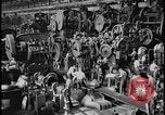 Image Ford factory car panel press machines Dearborn Michigan USA, 1928, de la seconde 37 séquences d'archives historiques vidéo 65675078292