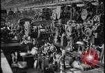 Image Ford factory car panel press machines Dearborn Michigan USA, 1928, de la seconde 43 séquences d'archives historiques vidéo 65675078292