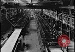 Image Constitué de verre et couper en feuilles Dearborn Michigan USA, 1928, de la seconde 5 séquences d'archives historiques vidéo 65675078293