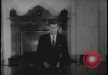 Standbild John Kennedy announcing his candidacy Washington DC USA, 1960, aus Sekunde 14 historischem Filmmaterial Videoclip 65675078298