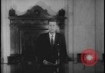 Standbild John Kennedy announcing his candidacy Washington DC USA, 1960, aus Sekunde 28 historischem Filmmaterial Videoclip 65675078298