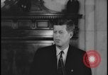 Standbild John Kennedy announcing his candidacy Washington DC USA, 1960, aus Sekunde 48 historischem Filmmaterial Videoclip 65675078298