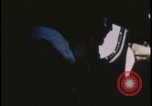 Image Réglage du viseur L'Europe, 1942, de la seconde 4 séquences d'archives historiques vidéo 65675078318